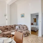 Apartament By The Sea - 2895