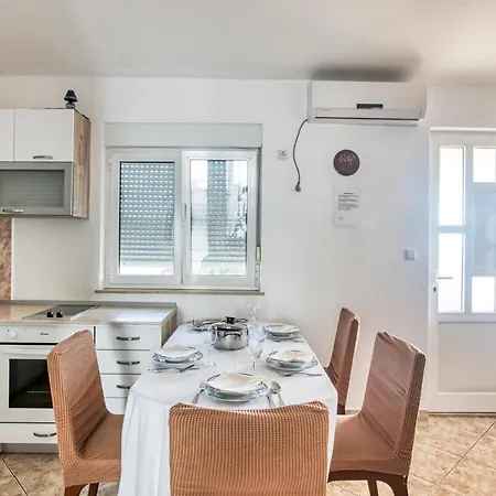 דירה By The Sea - 2895 *