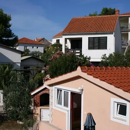 By The Sea - 2895 * Rogoznica (Sibenik-Knin)