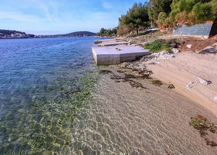 By The Sea - 2895 Apartment *