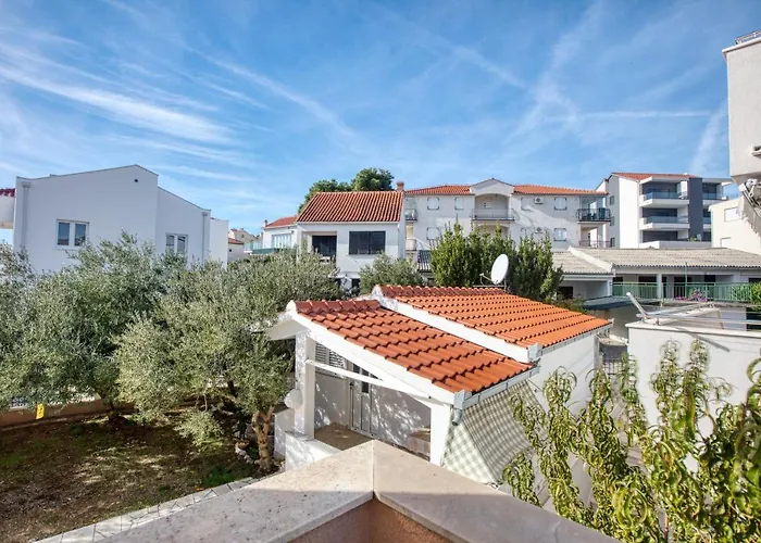 By The Sea - 2895 Apartment *