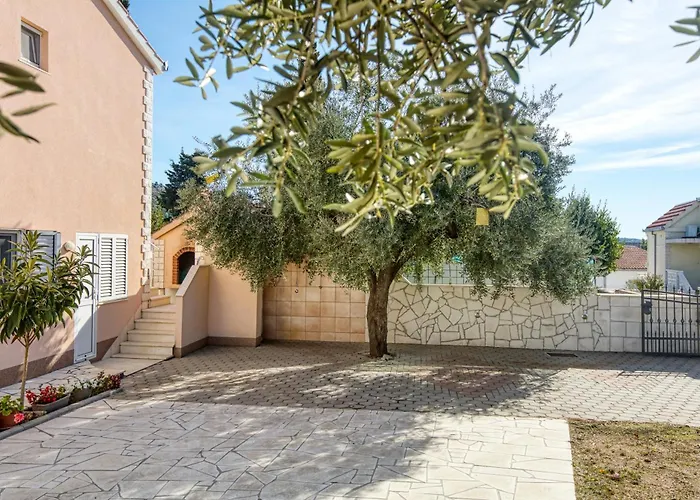 By The Sea - 2895 Apartment Rogoznica (Sibenik-Knin)